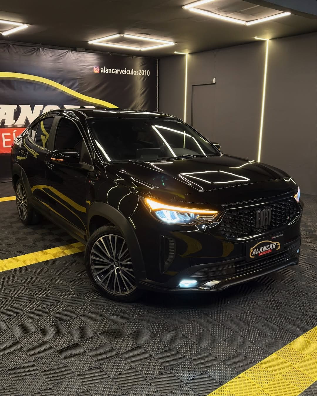 Fiat Fastback Abarth ED 1.3 turbo aut + couro